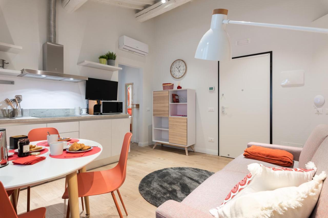 Living Walls Florence Apartments Εξωτερικό φωτογραφία